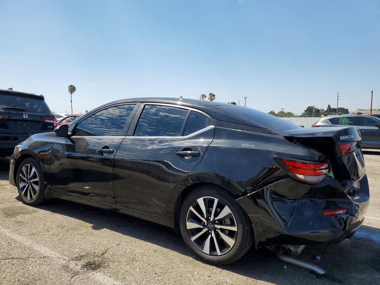 2025 Nissan Sentra Sv - Фото 2