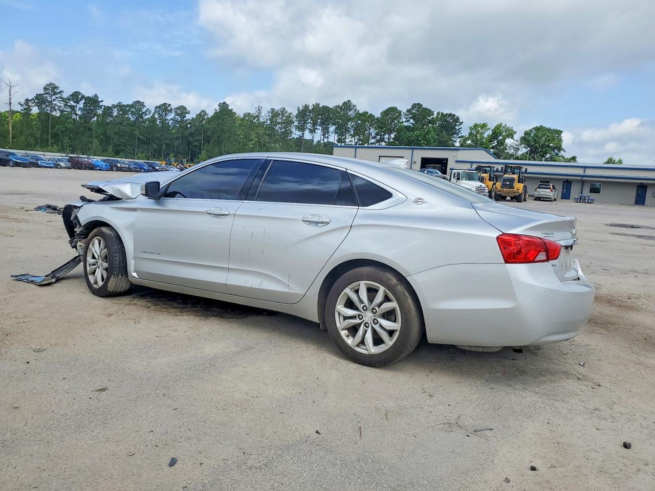 2020 Chevrolet Impala Lt - Image 2