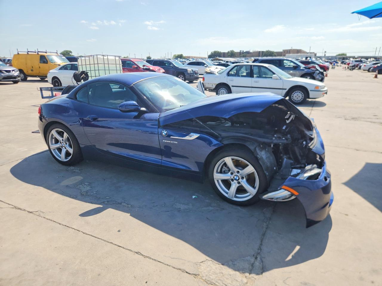 2014 BMW Z4 Sdrive28I - Image 4