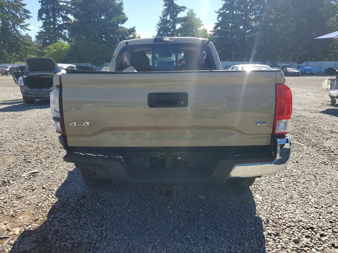2017 Toyota Tacoma Sr5 V6 - Фото 6