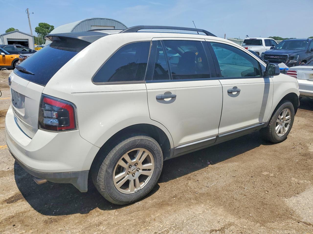 2010 Ford Edge Se - Image 3