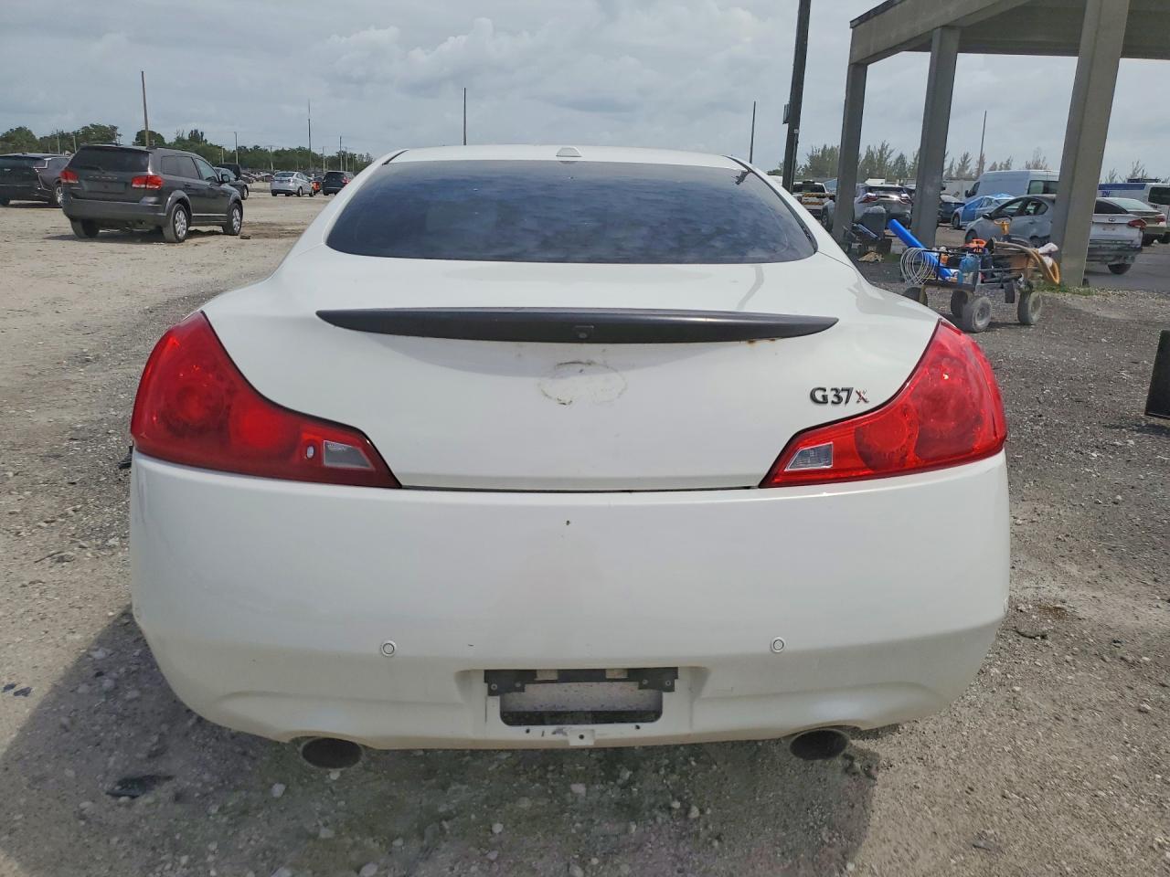 2013 Infiniti G37 Coupe X - Фото 6