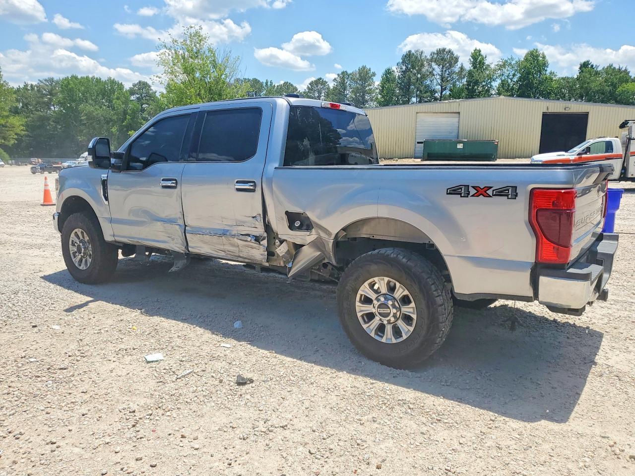 2020 Ford F250 Super Duty - Фото 2