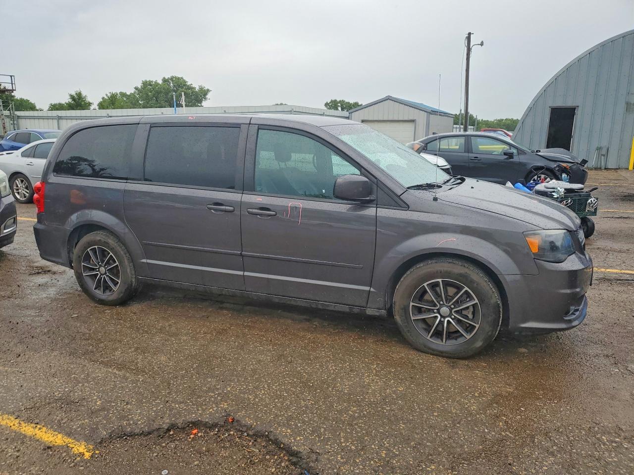 2015 Dodge Grand Caravan R/T - Фото 4