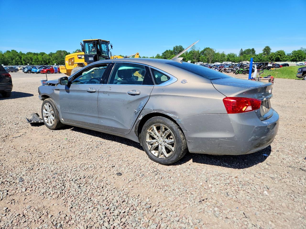 2018 Chevrolet Impala Lt - Фото 2