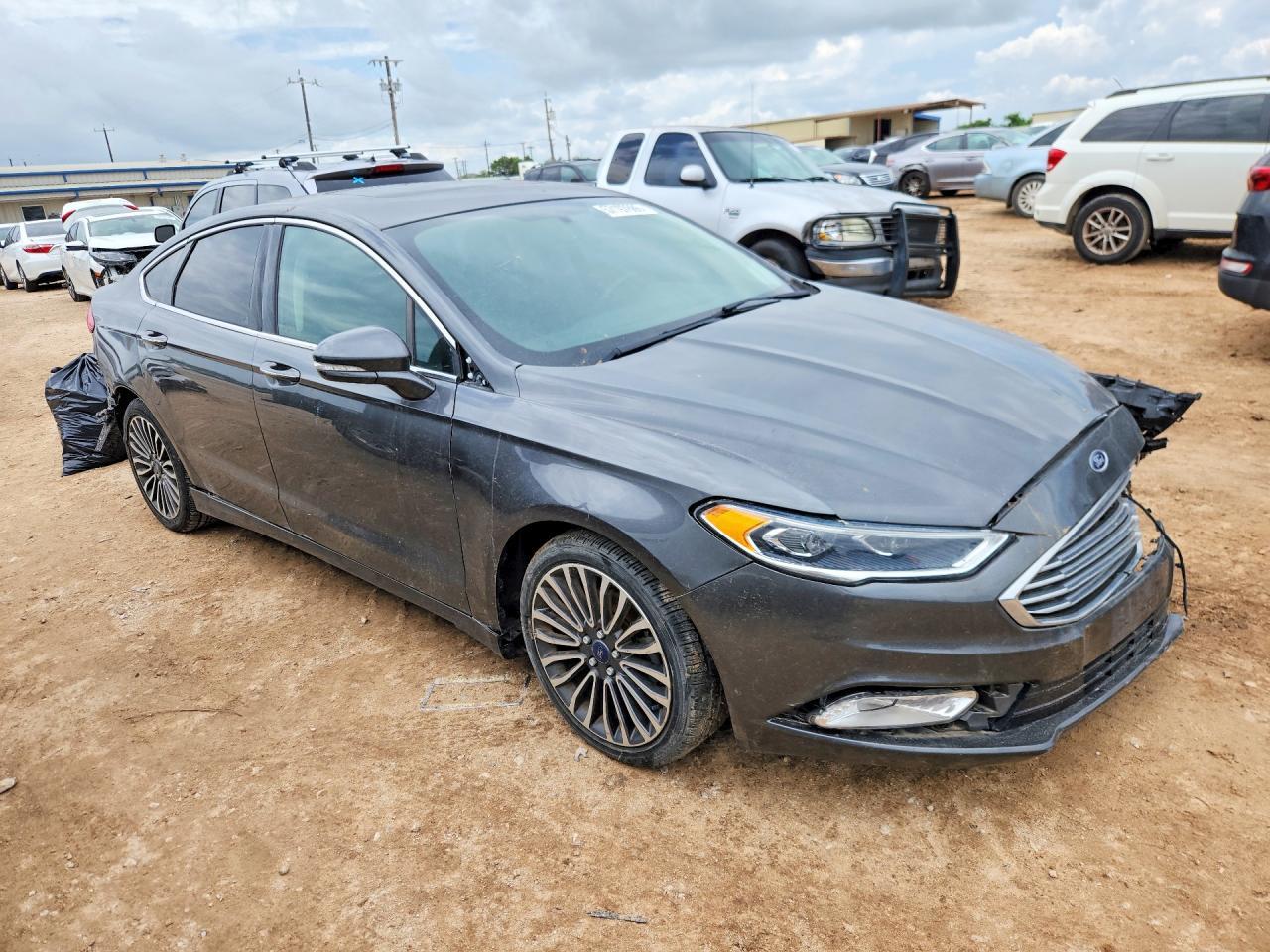 2018 Ford Fusion Titanium - Image 4