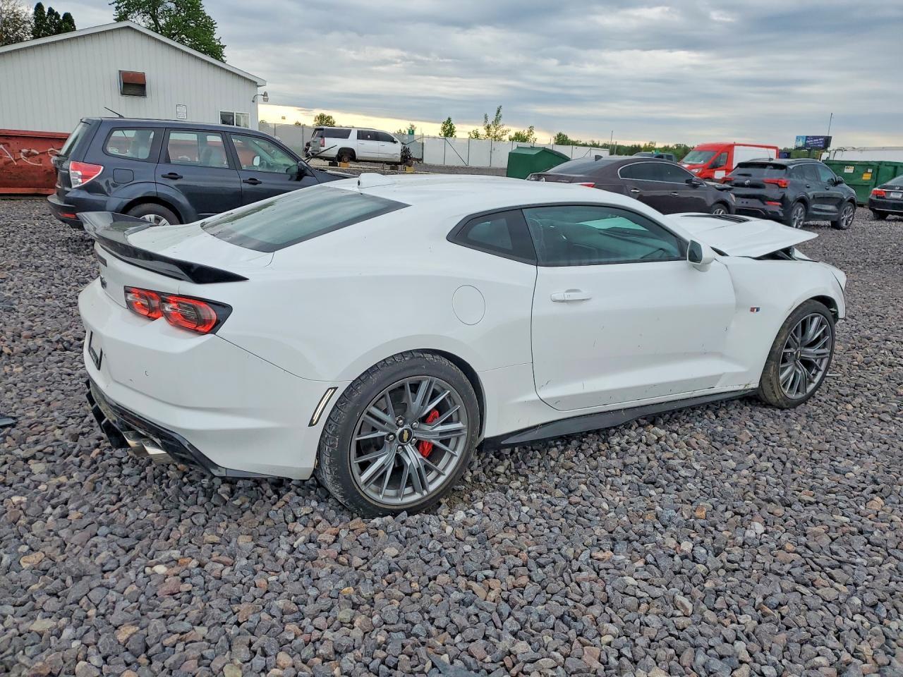 2022 Chevrolet Camaro Ss - Фото 3