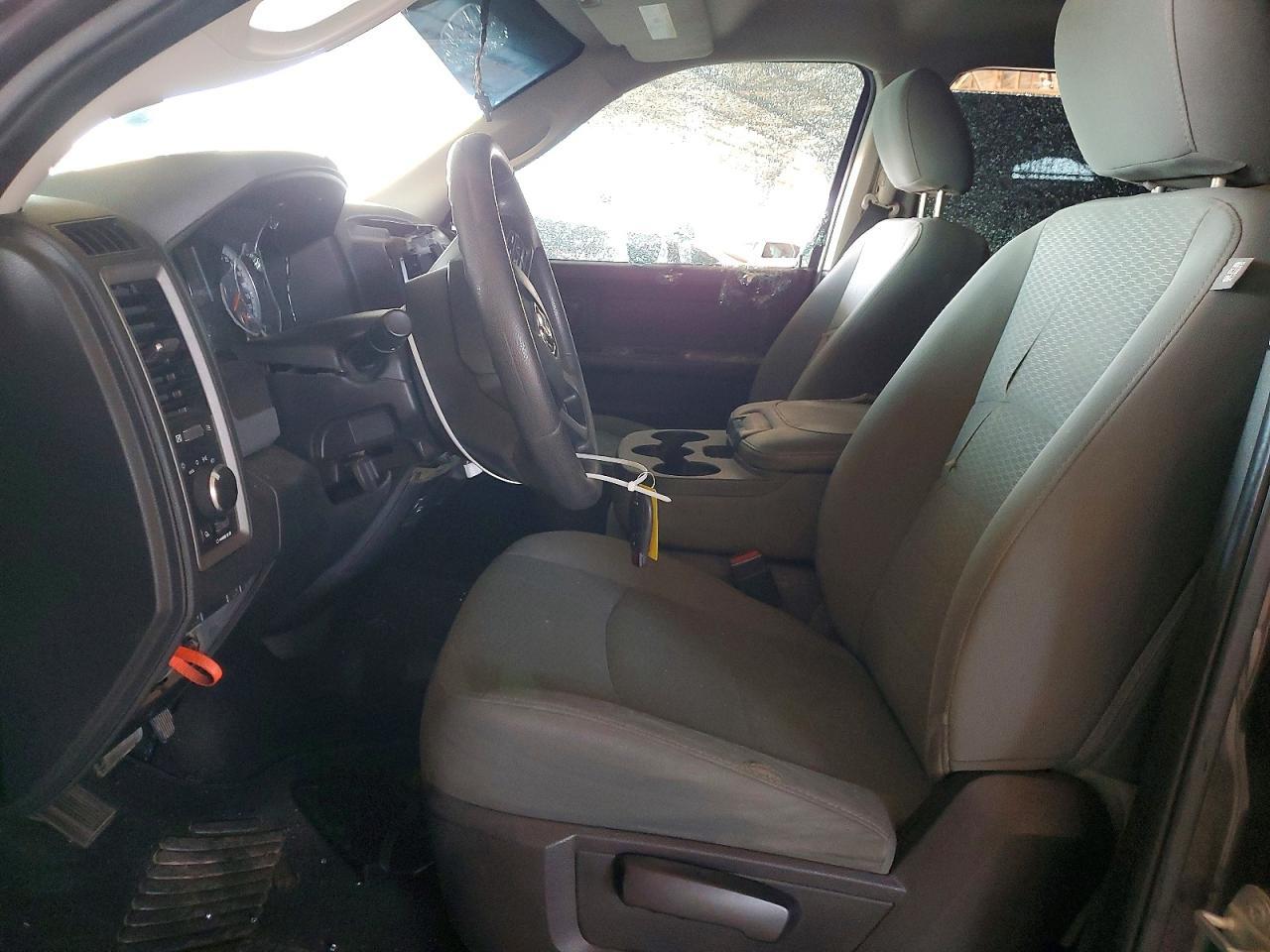 2016 Ram 1500 St - Image 7