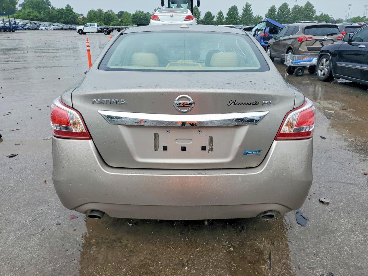 2013 Nissan Altima 2.5 - Фото 6