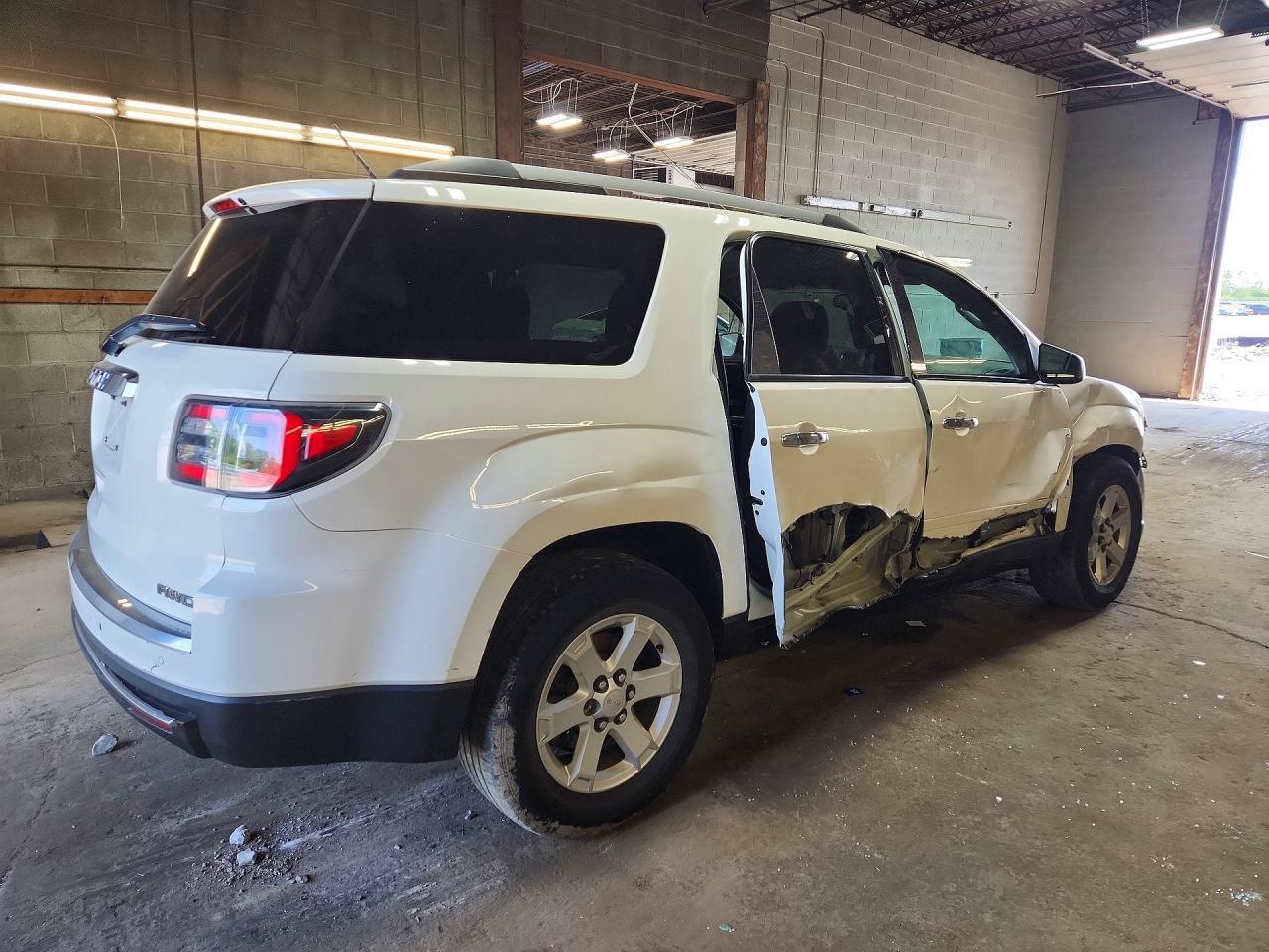 2015 GMC Acadia Sle - Фото 3