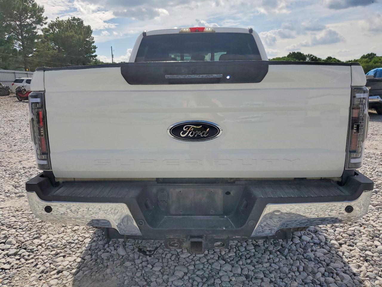 2019 Ford F250 Super Duty - Фото 6