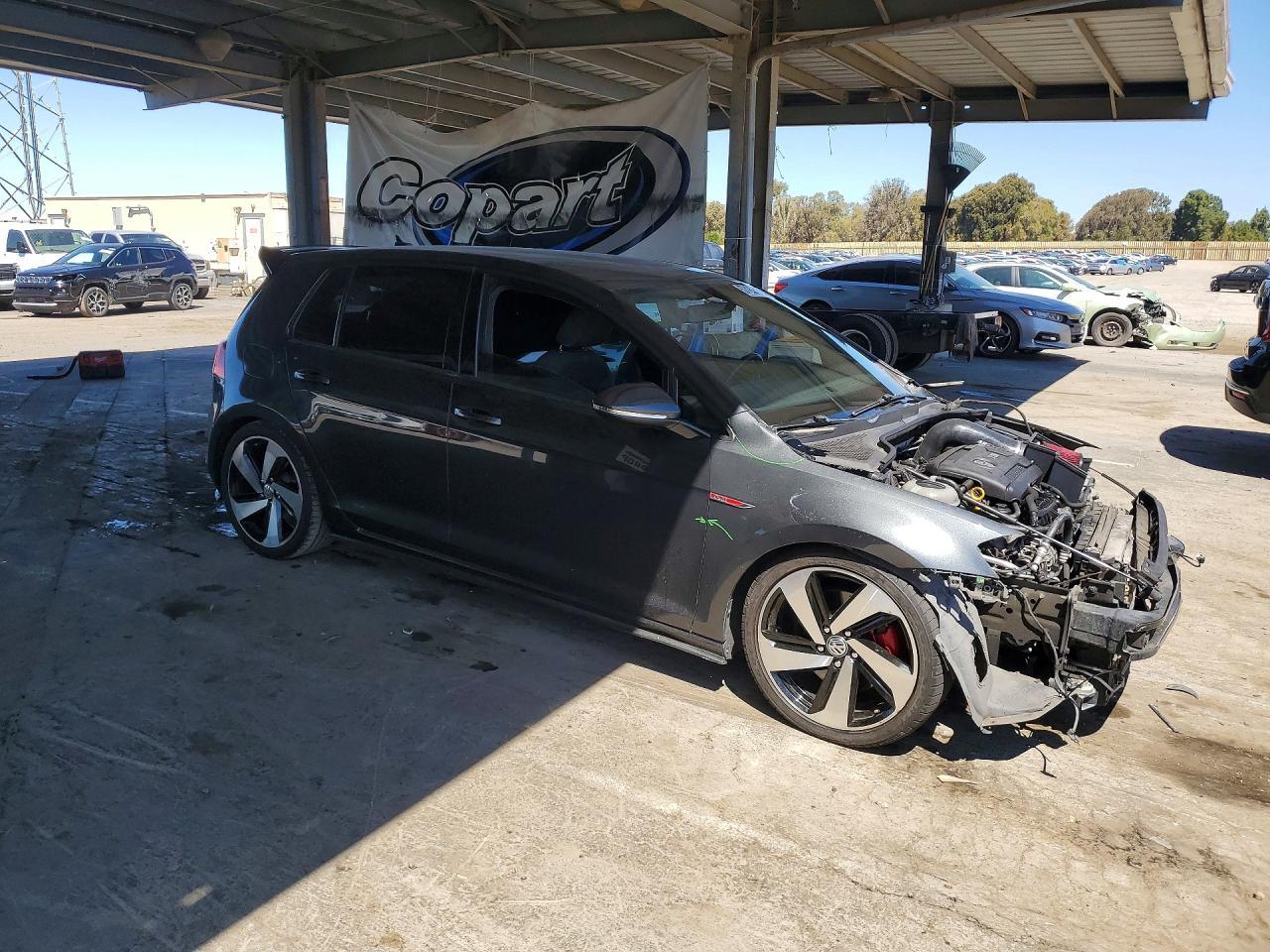 2017 Volkswagen Gti S - Image 4