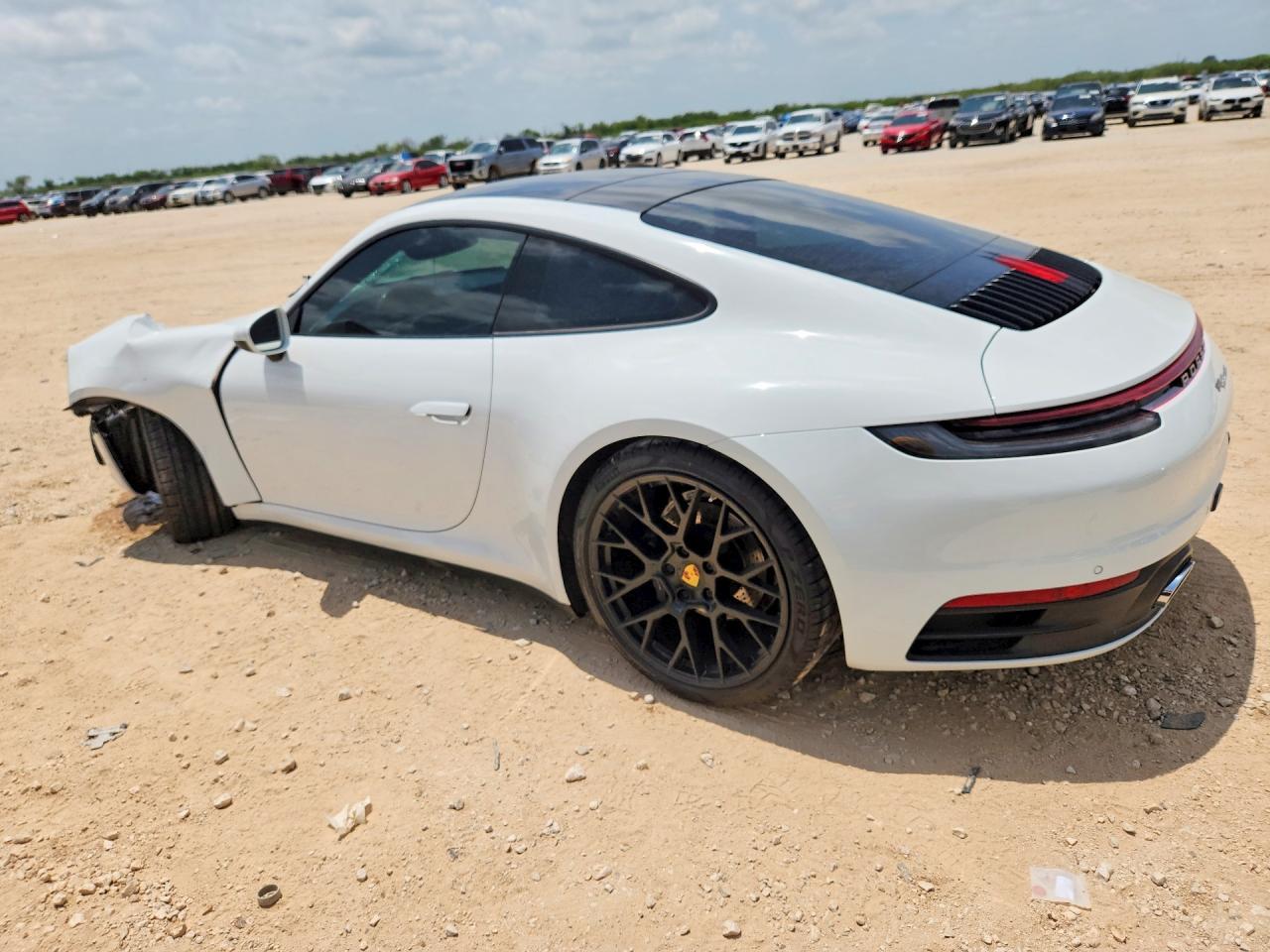 2020 Porsche 911 Carrera - Фото 2