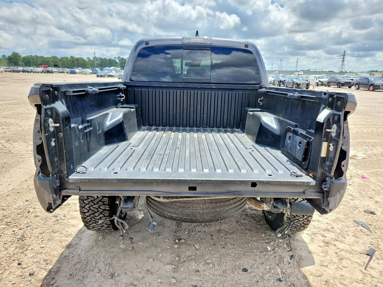 2021 Toyota Tacoma Sr5 V6 - Image 6