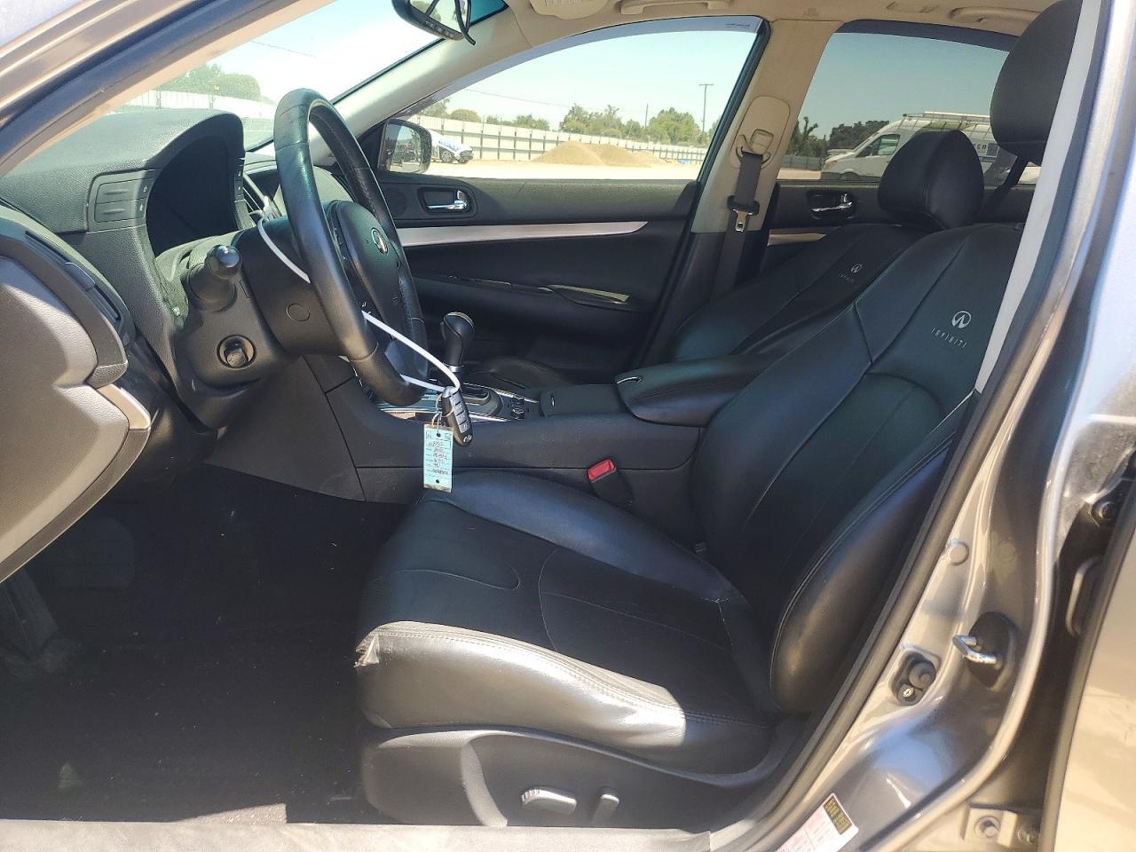 2013 Infiniti G37 Sedan X - Image 7