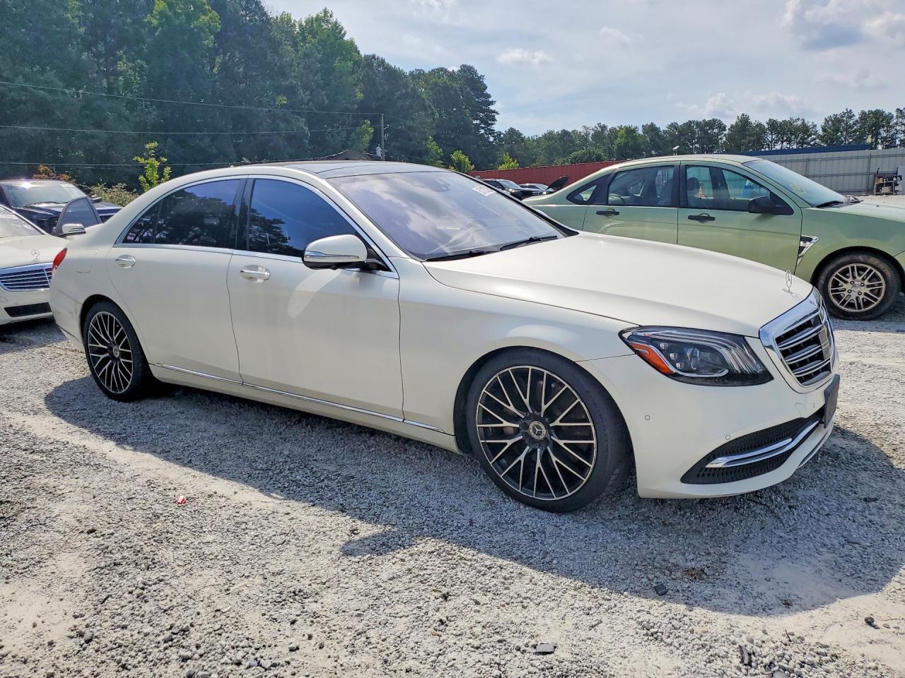 2019 Mercedes-Benz S 560 4Matic - Image 4
