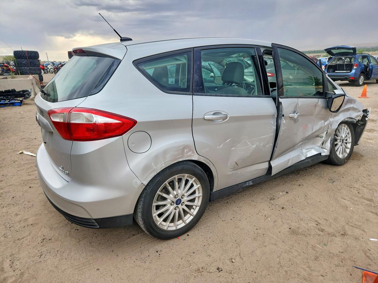 2015 Ford C-Max Se - Фото 3