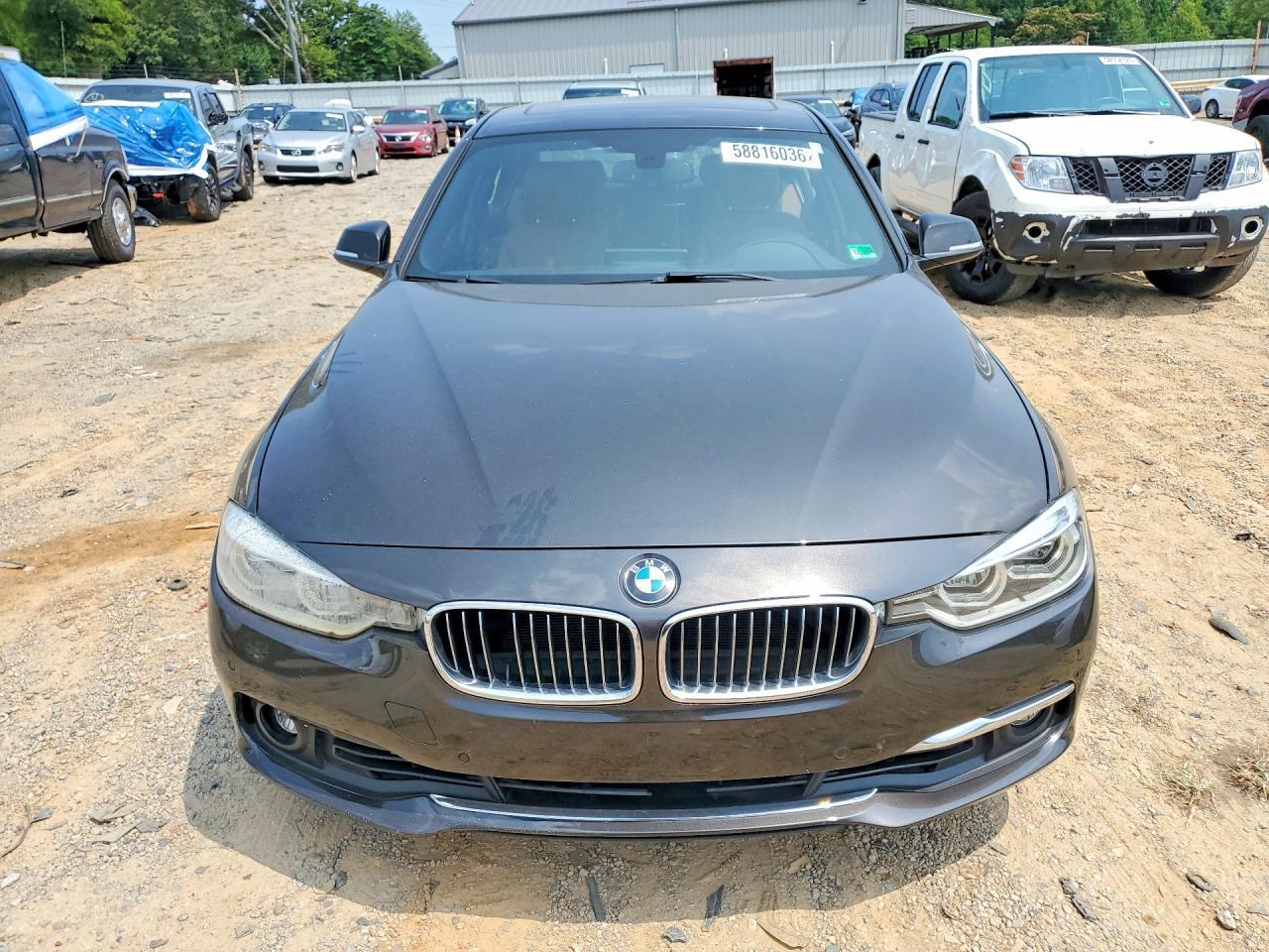 2017 BMW 330 Xi - Фото 5