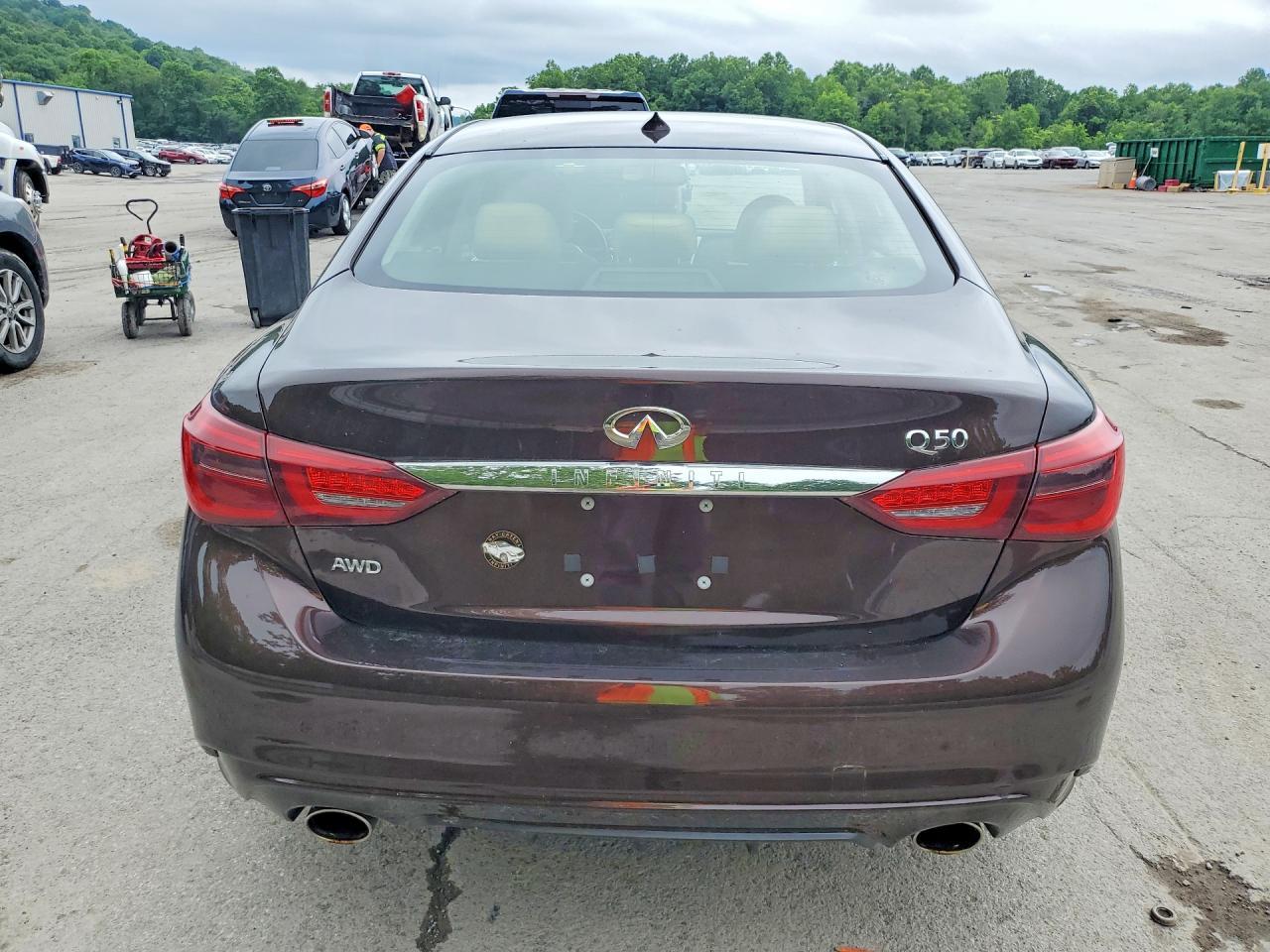 2019 Infiniti Q50 3.0T Luxe - Фото 6