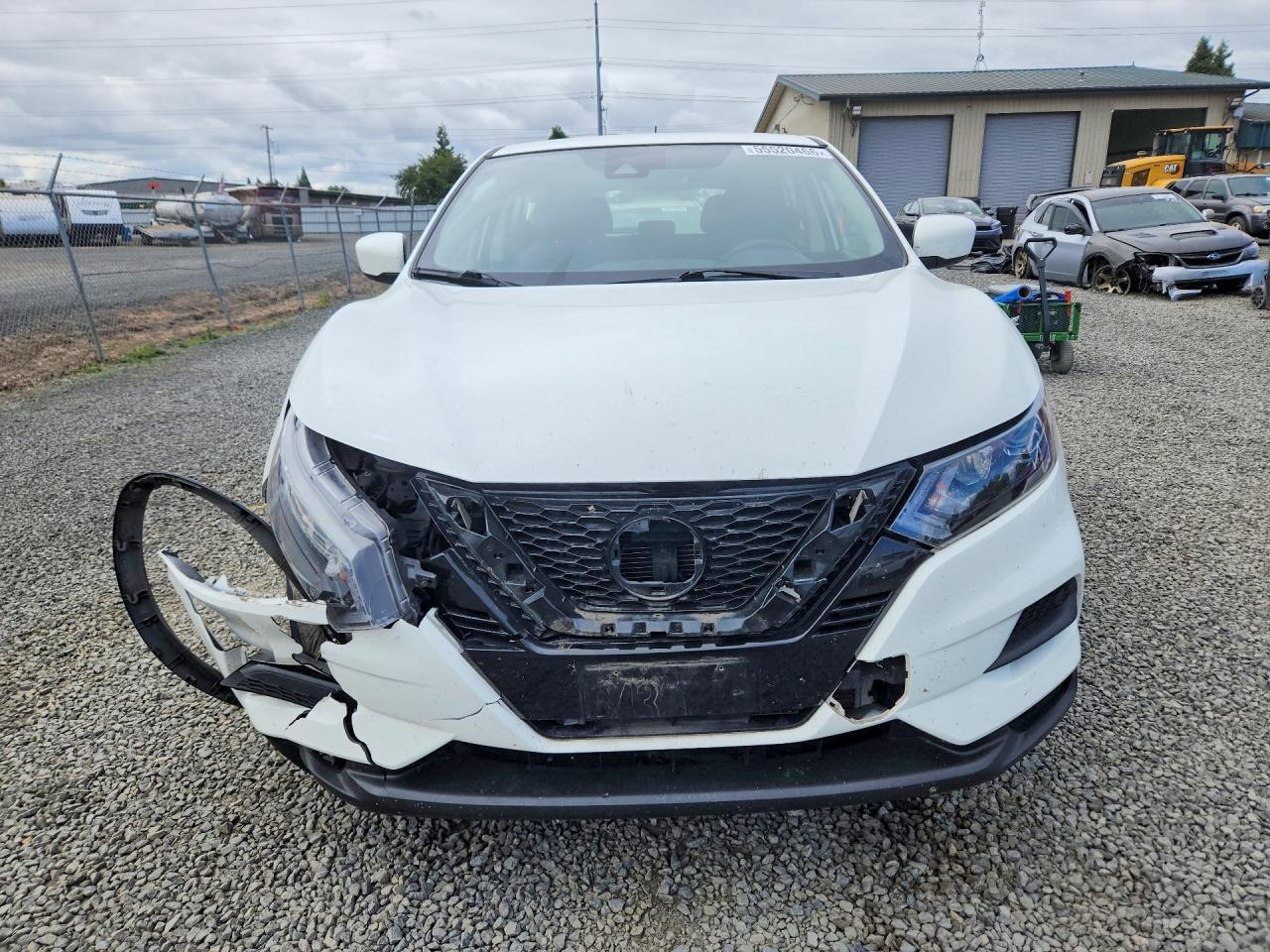 2021 Nissan Rogue Sport S - Фото 5