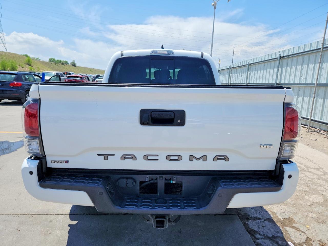 2020 Toyota Tacoma Trd Off-Road - Image 6