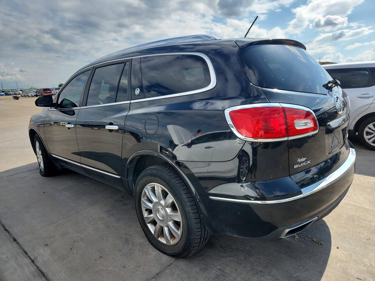 2015 Buick Enclave - Image 2