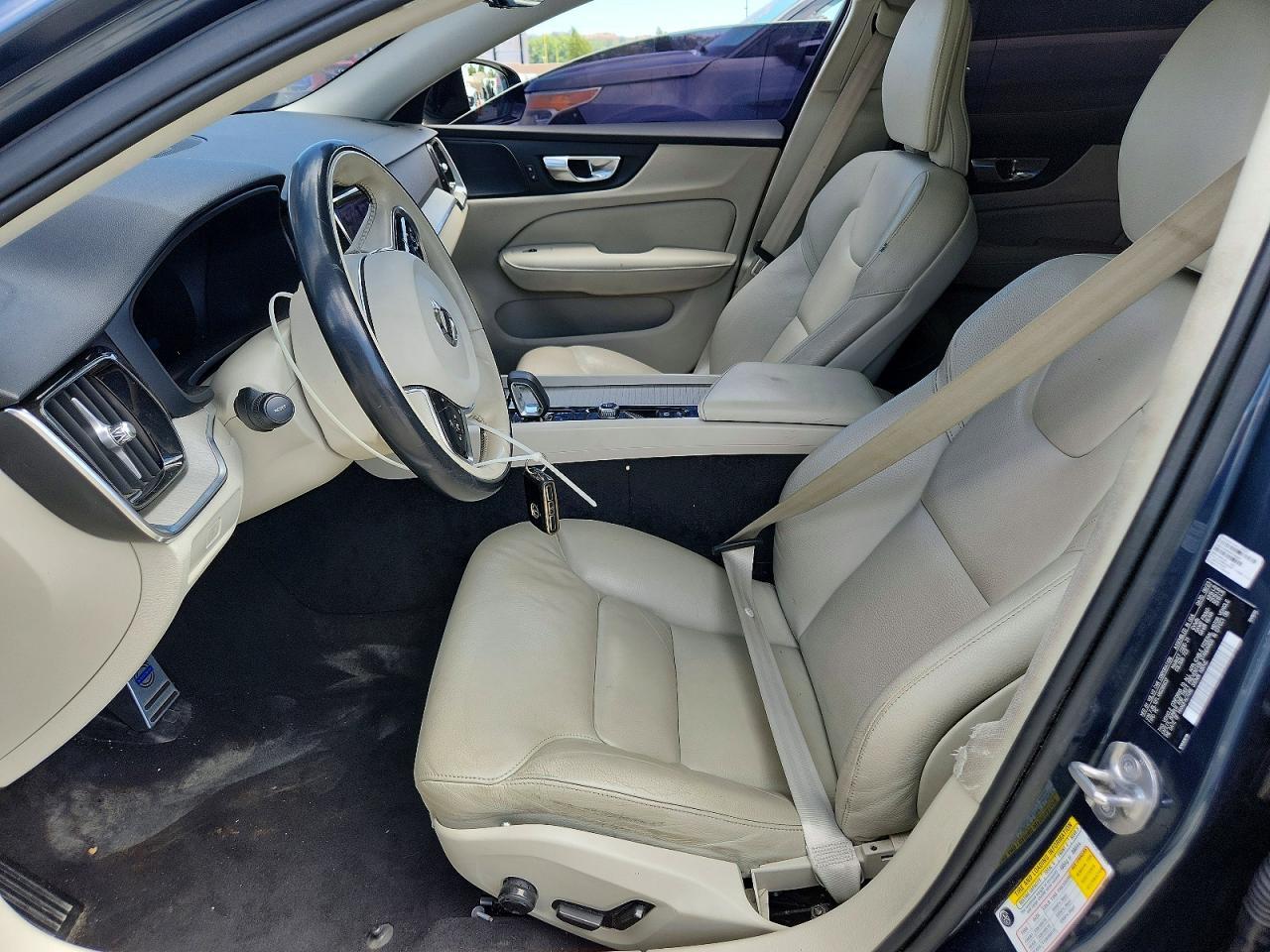 2024 Volvo S60 Plus - Фото 7