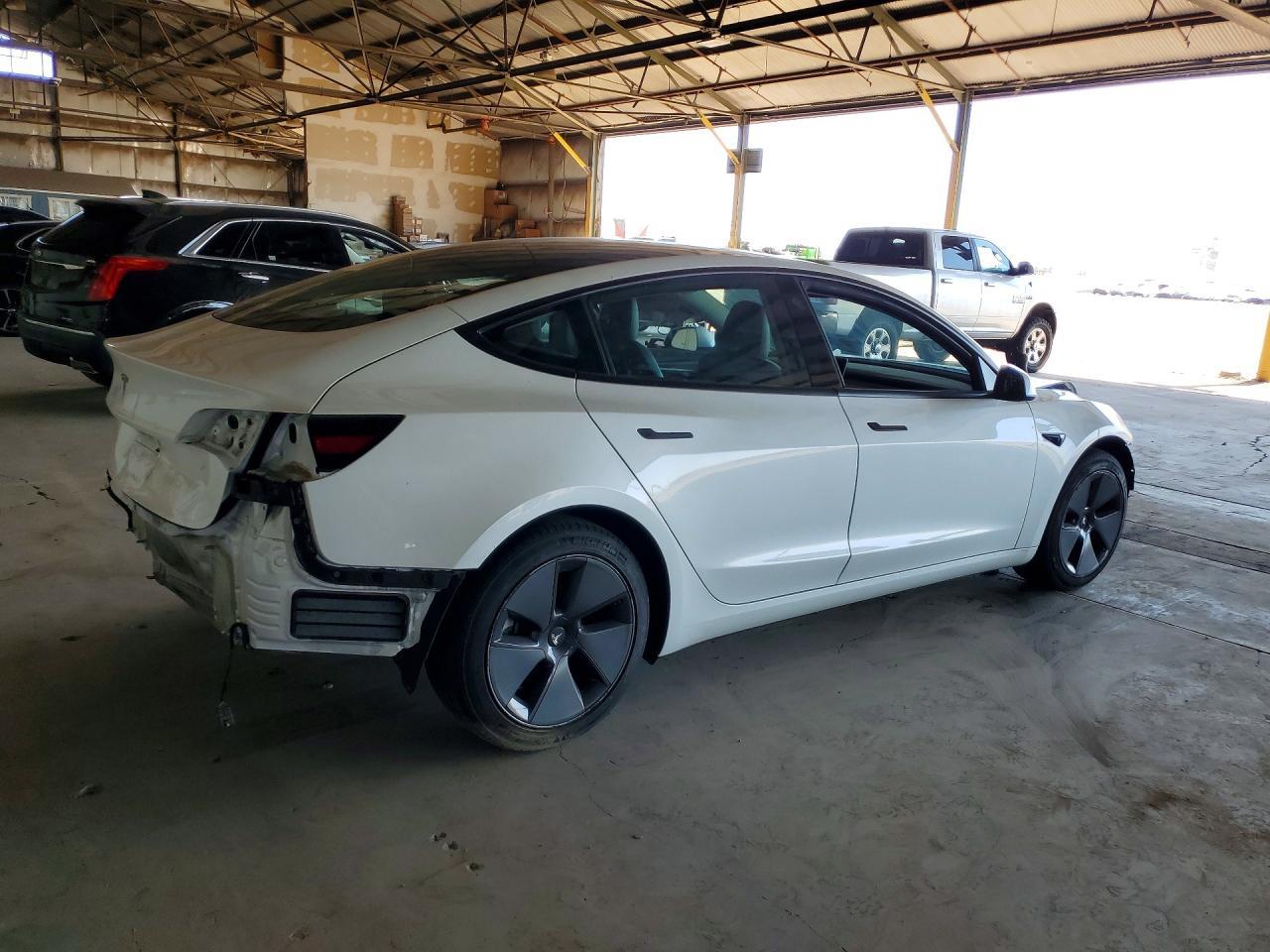 2023 Tesla Model 3 - Image 3