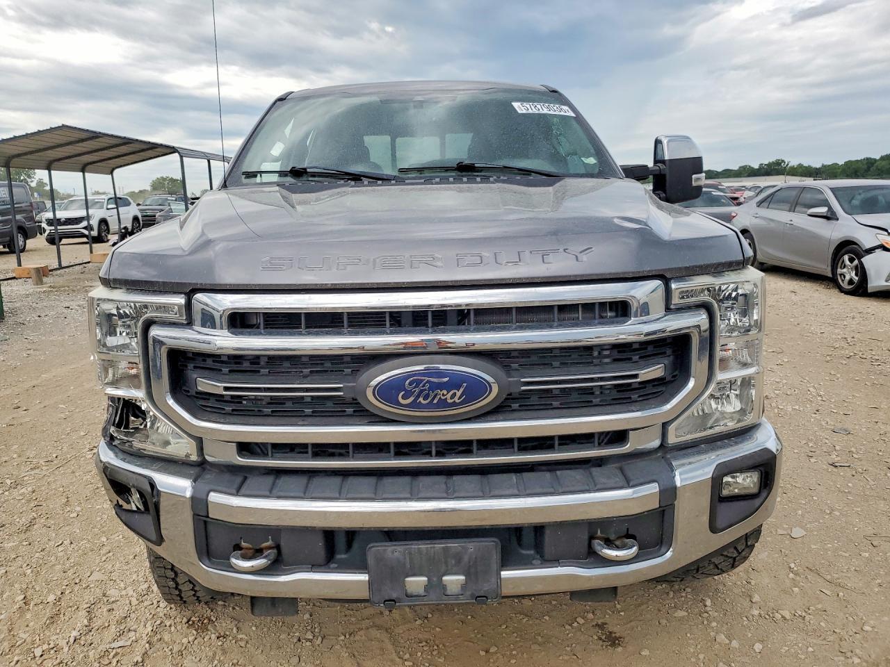 2021 Ford F250 Super Duty - Image 5