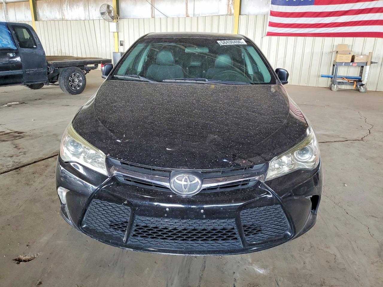 2016 Toyota Camry Se - Фото 5