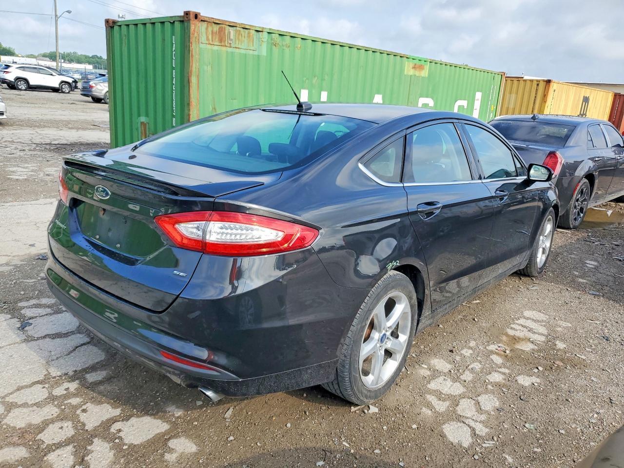 2015 Ford Fusion Se - Image 3