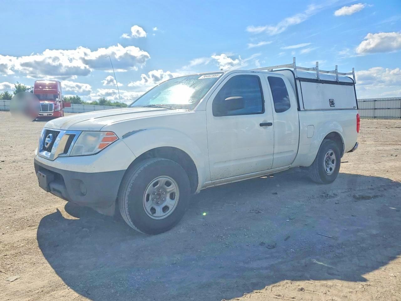 2016 Nissan Frontier S