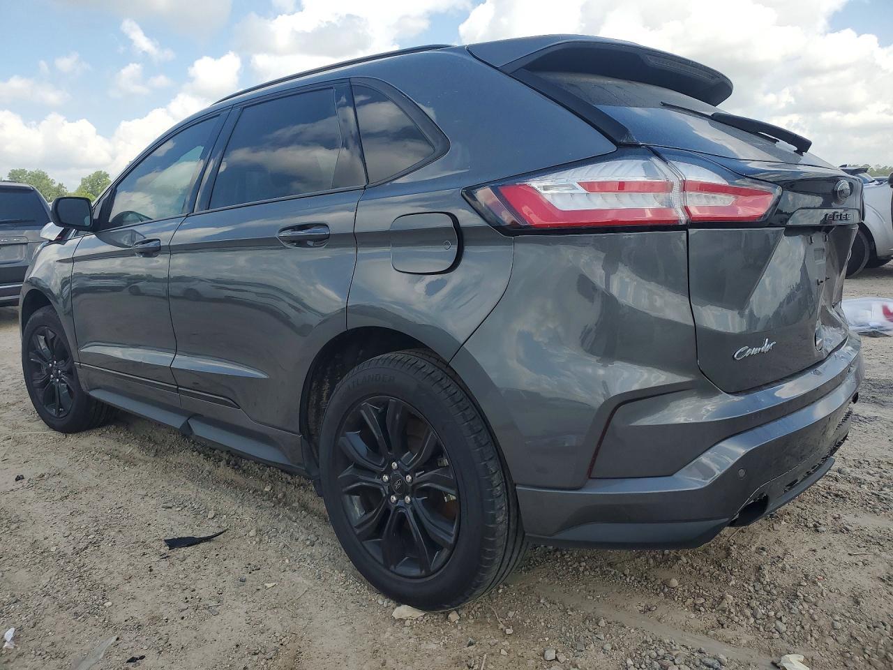 2023 Ford Edge Limited - Image 2