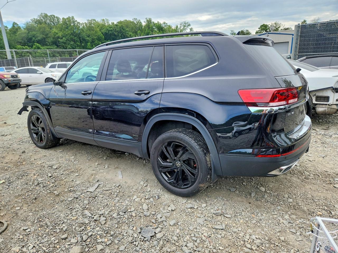 2023 Volkswagen Atlas Se - Фото 2