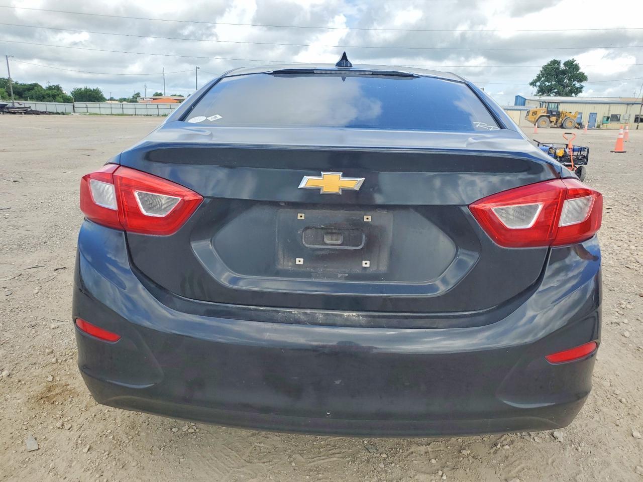 2017 Chevrolet Cruze - Фото 6