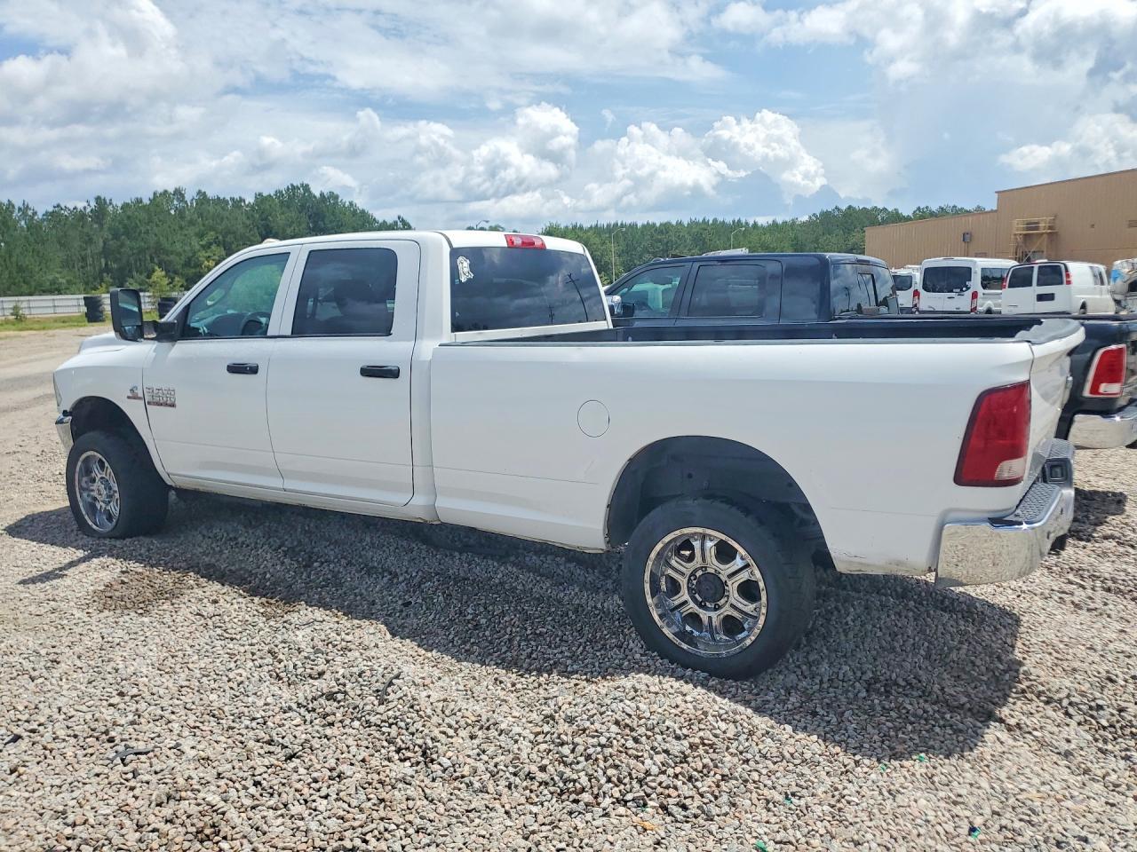 2018 Ram 3500 St - Фото 2