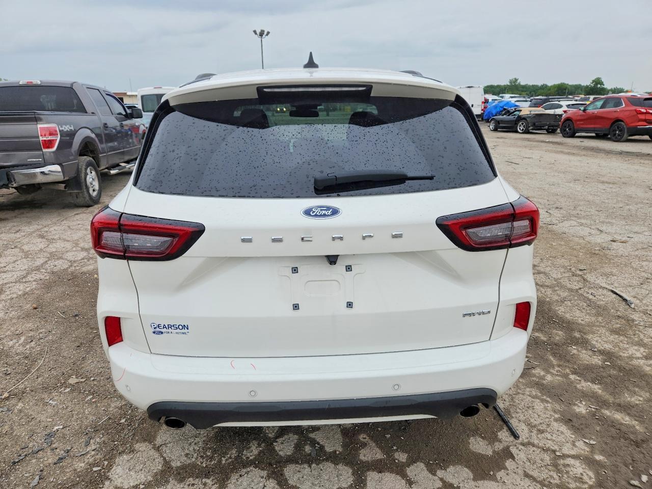 2023 Ford Escape St Line - Фото 6