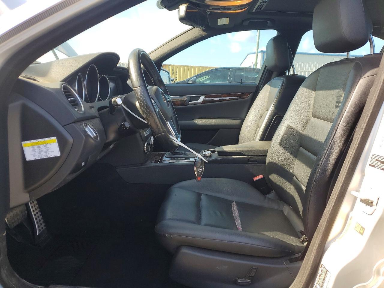 2014 Mercedes-Benz C 250 - Фото 7