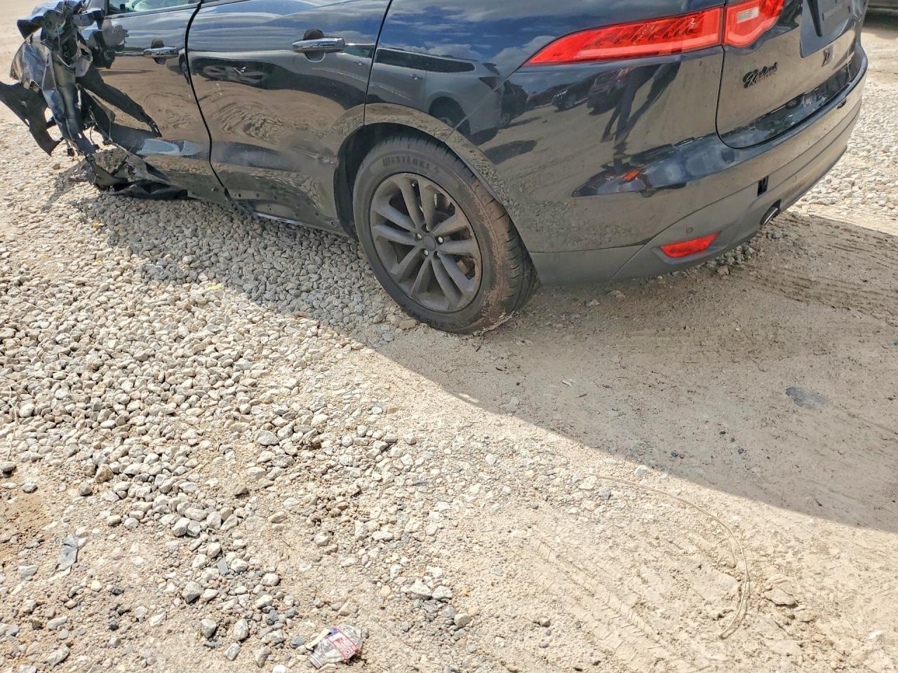 2019 Jaguar F-Pace Premium - Фото 2