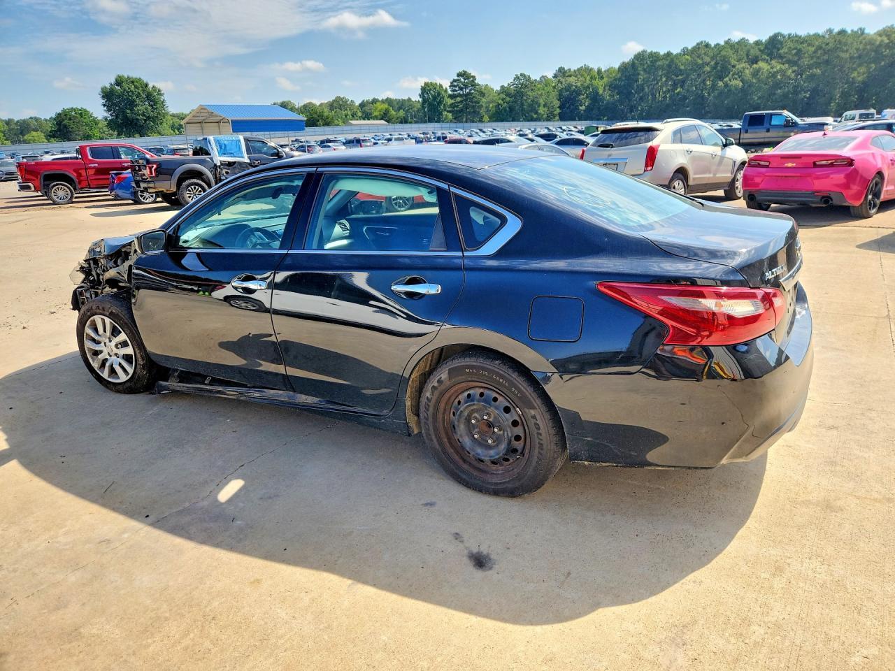 2018 Nissan Altima 2.5 S - Image 2