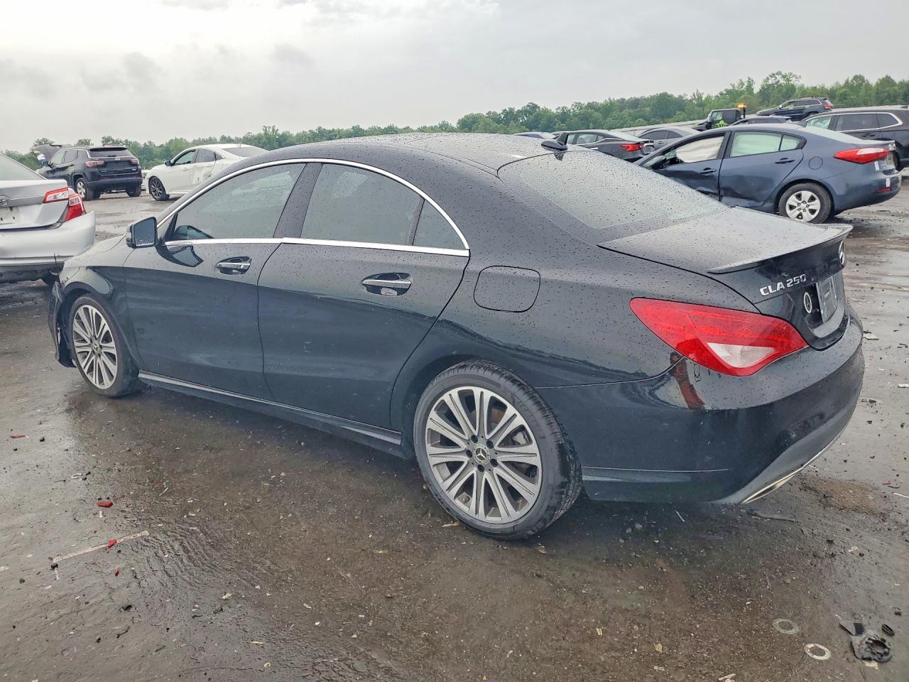 2018 Mercedes-Benz Cla 250 4Matic - Фото 2