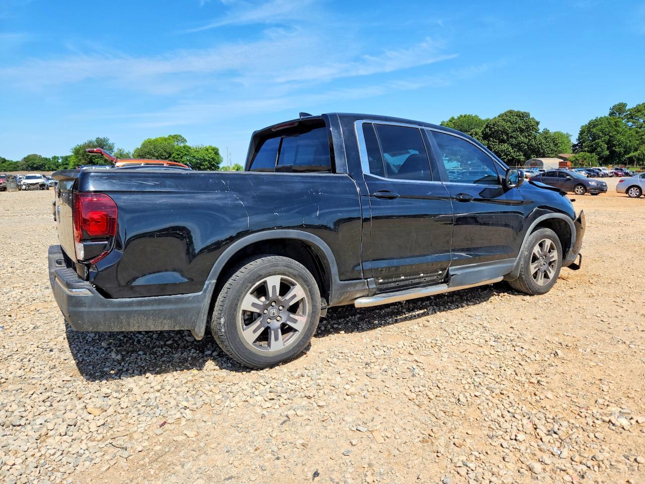 2019 Honda Ridgeline Rtl - Image 3