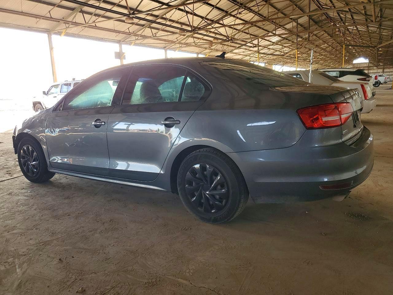 2015 Volkswagen Jetta Base - Фото 2