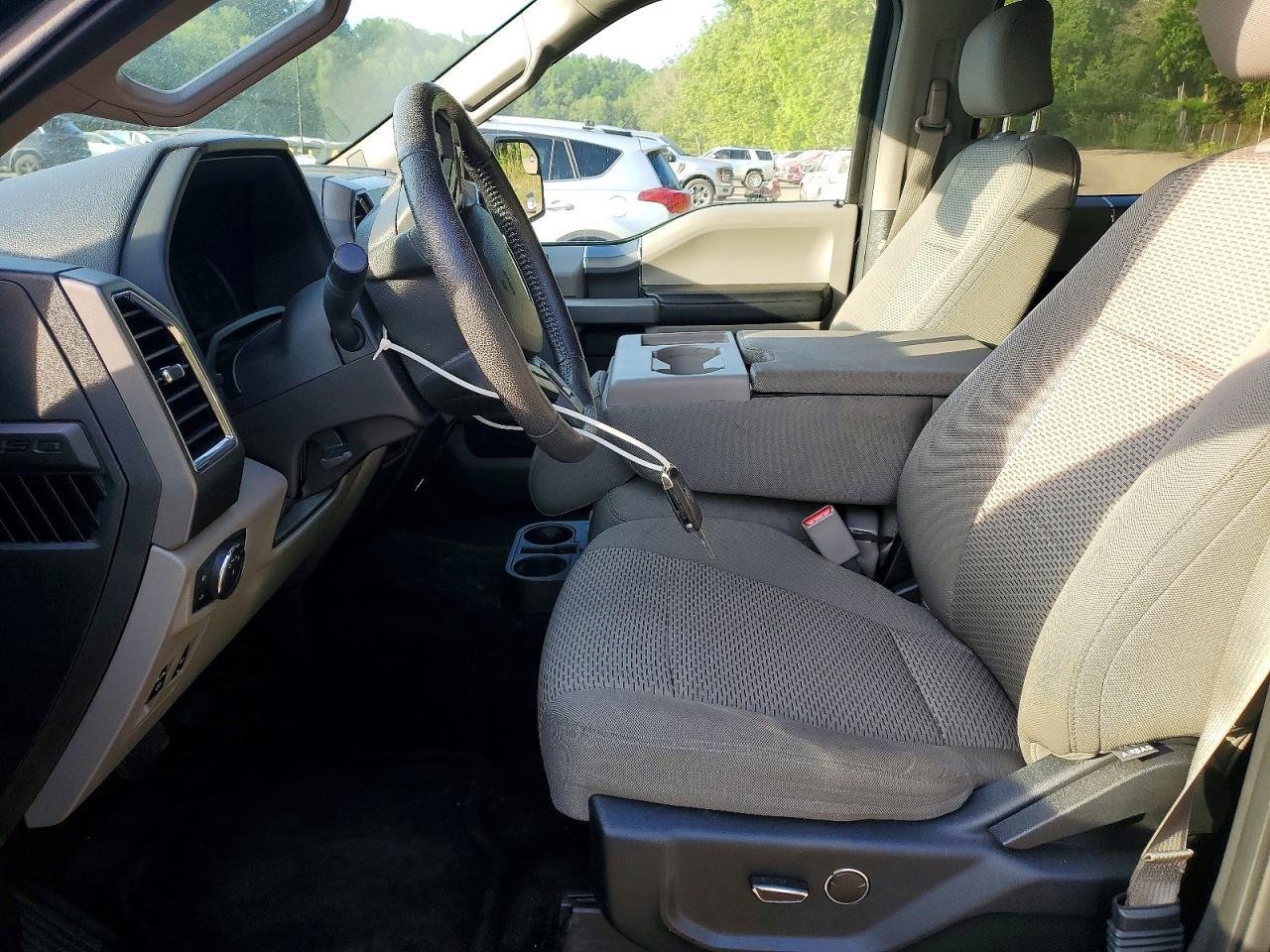 2015 Ford F150 Supercrew - Фото 7