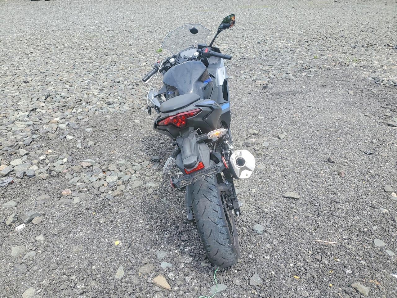 2025 Kawasaki Ex500 A - Image 4