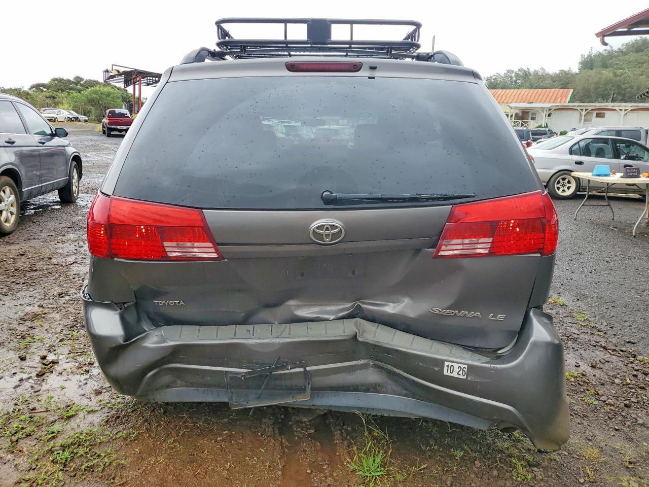 2005 Toyota Sienna Ce 7 Passenger - Image 6