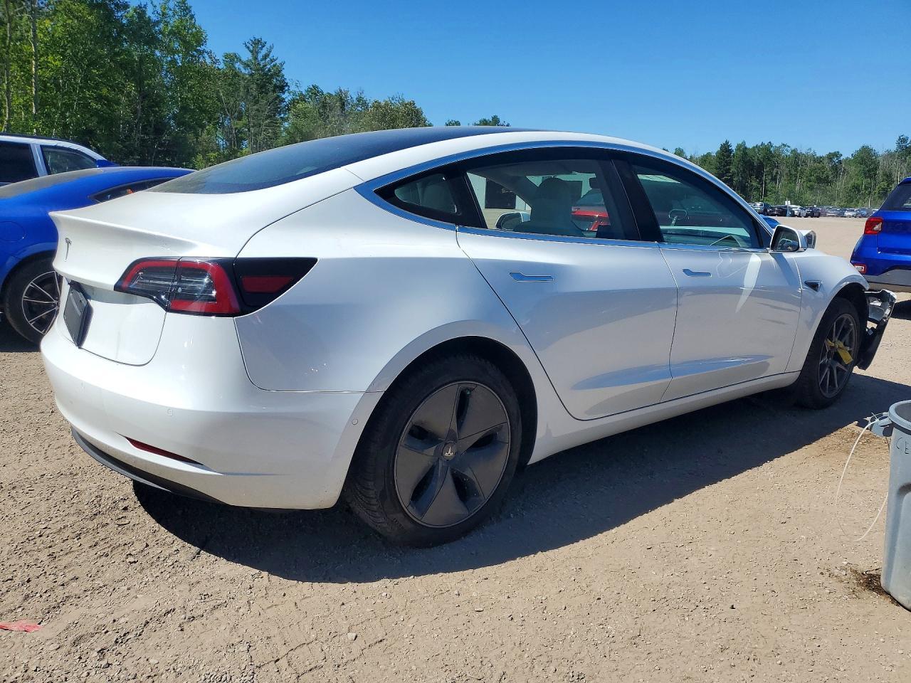 2019 Tesla Model 3 - Image 3