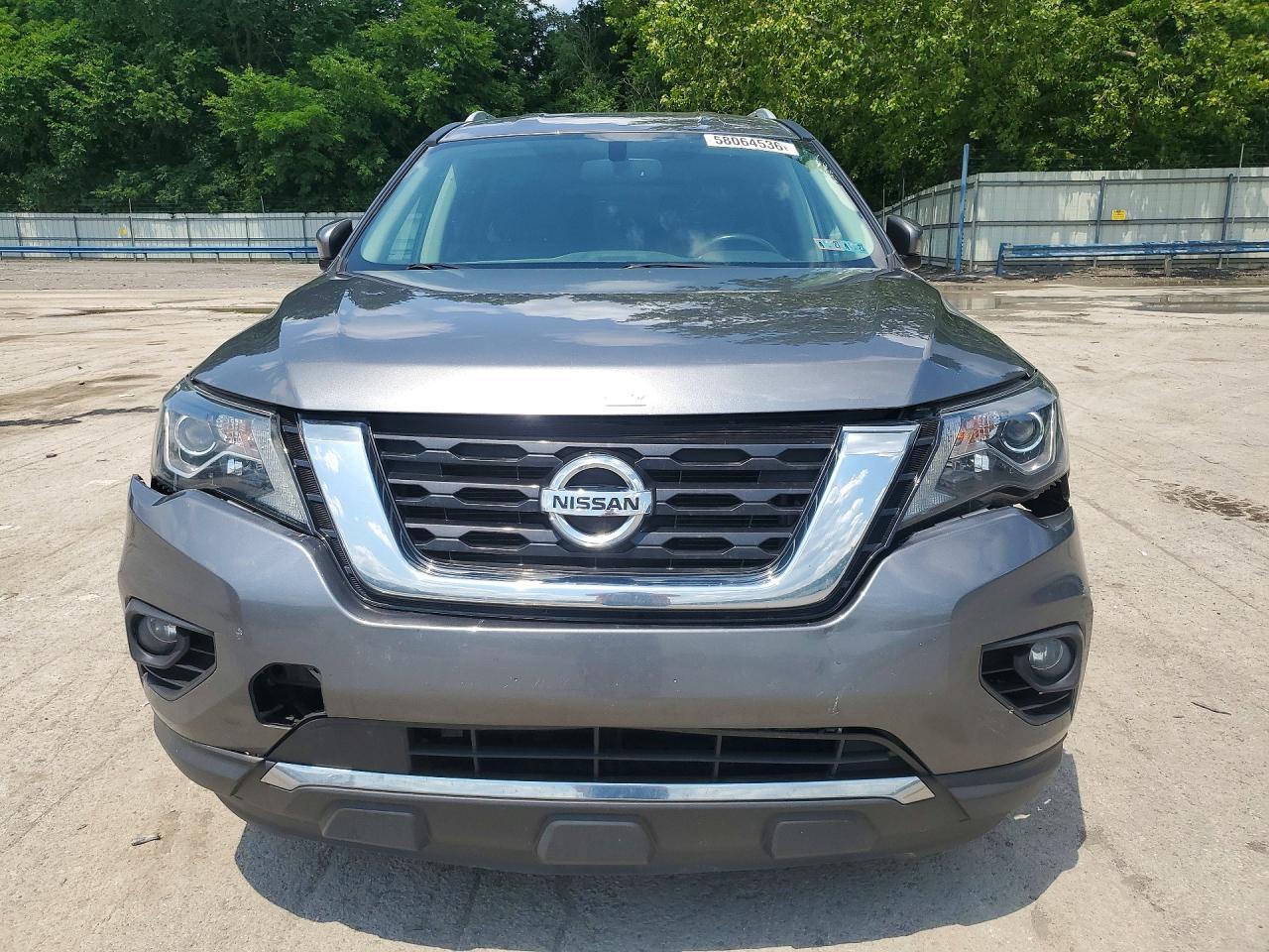 2017 Nissan Pathfinder - Фото 5
