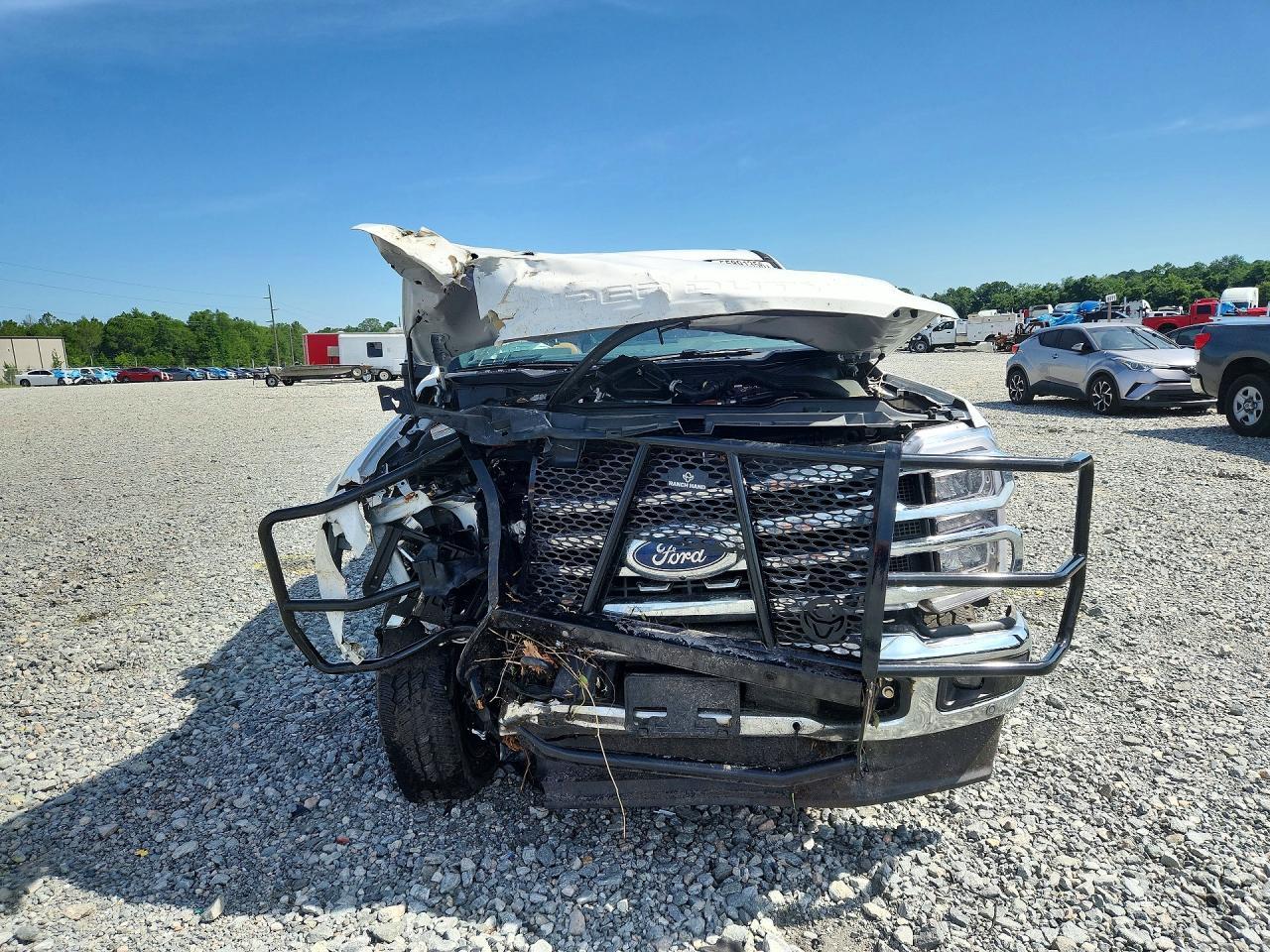 2026 Ford F250 Super Duty - Image 5