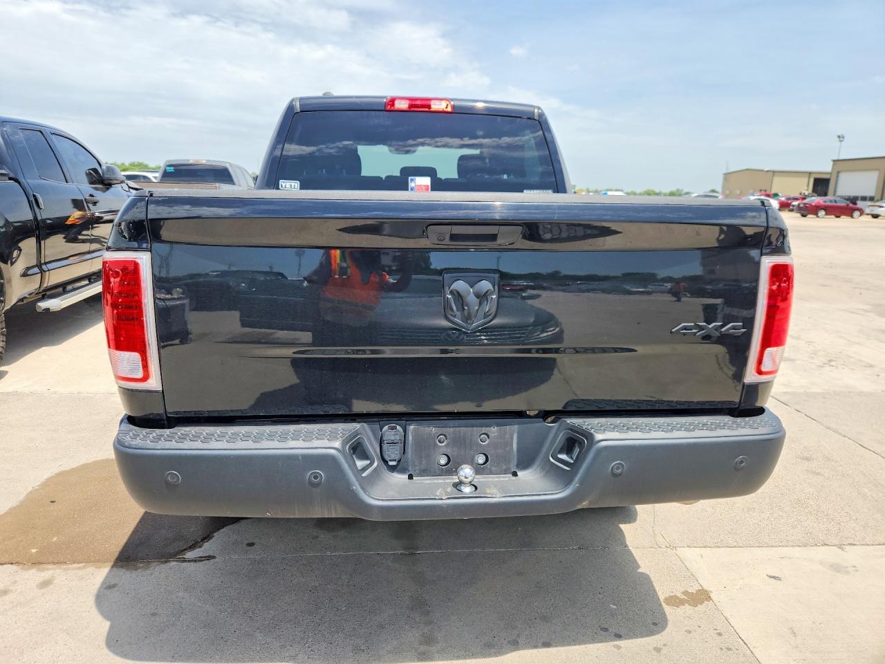 2023 Ram 1500 Classic Slt - Image 6